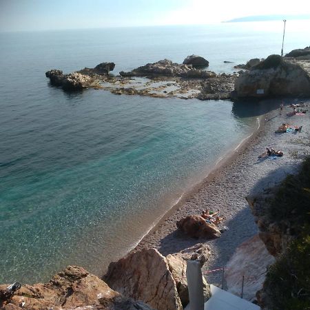 Apartmán Il Casotto Del Nonno Ventimiglia Exteriér fotografie