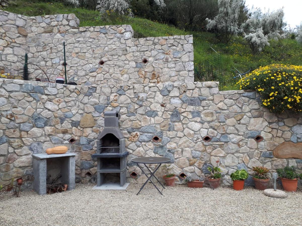 Apartmán Il Casotto Del Nonno Ventimiglia Exteriér fotografie