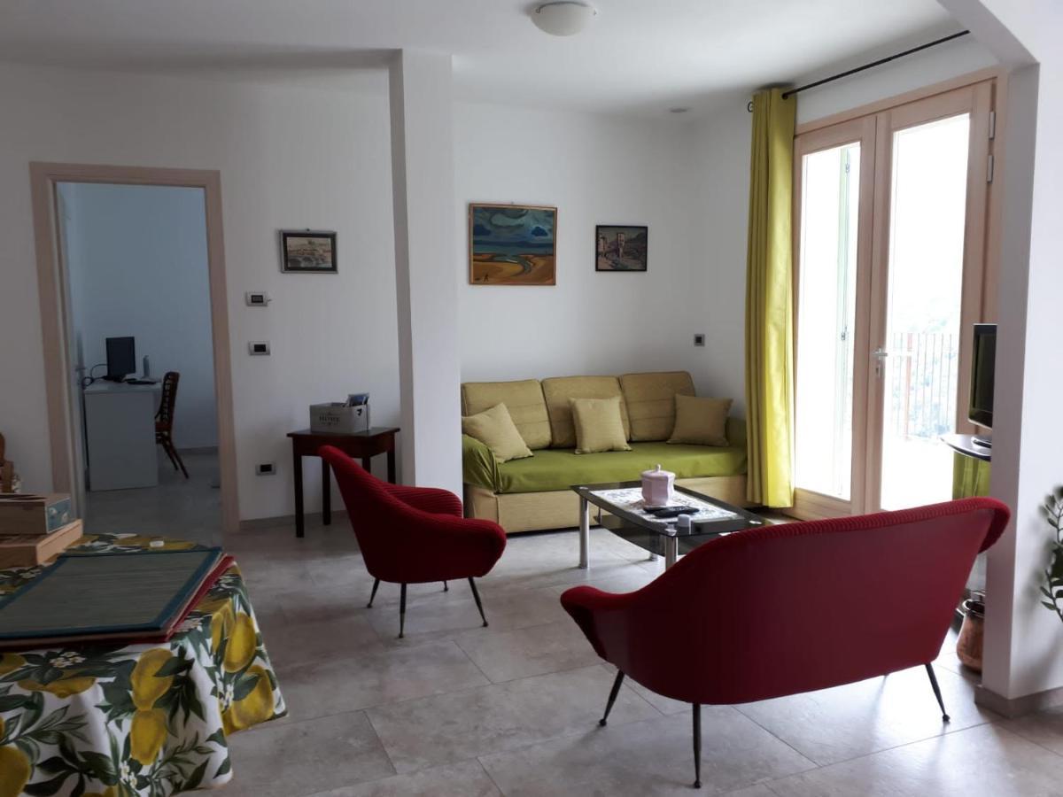 Apartmán Il Casotto Del Nonno Ventimiglia Exteriér fotografie